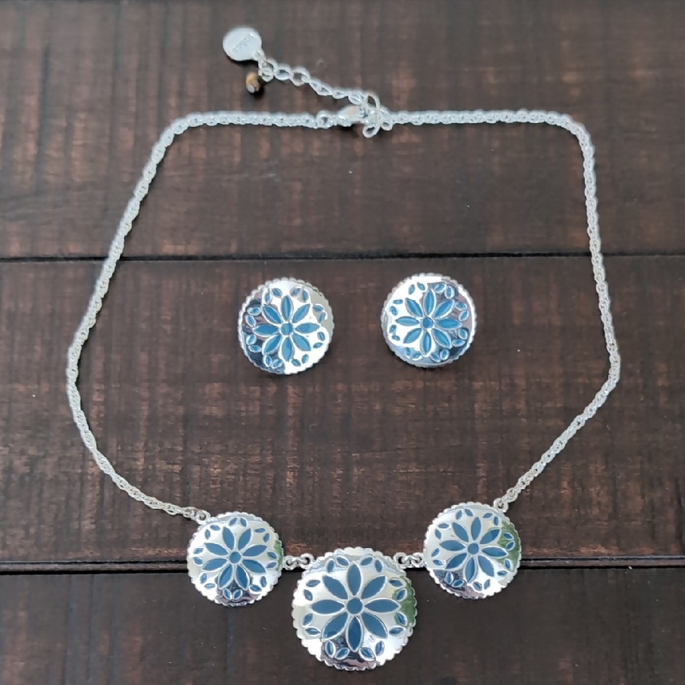 Silver and Blue Floral Jewelry Set